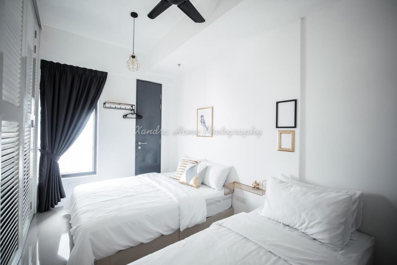 Xandra'S 218 Macalister Suite George Town Extérieur photo